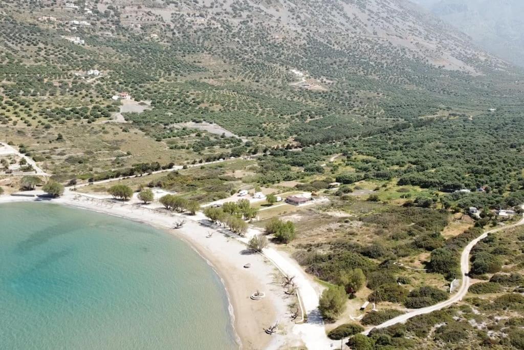 Santa Maria - Seaside Serenity Ierápetra Екстериор снимка
